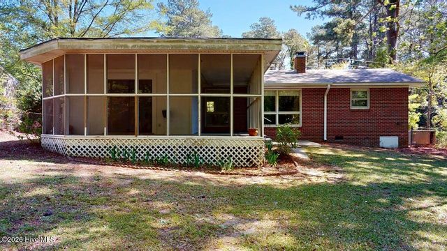 245 S Hillcrest Drive, Goldsboro, NC 27534