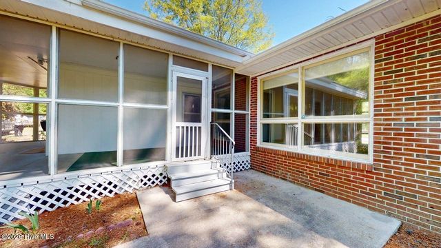 245 S Hillcrest Drive, Goldsboro, NC 27534