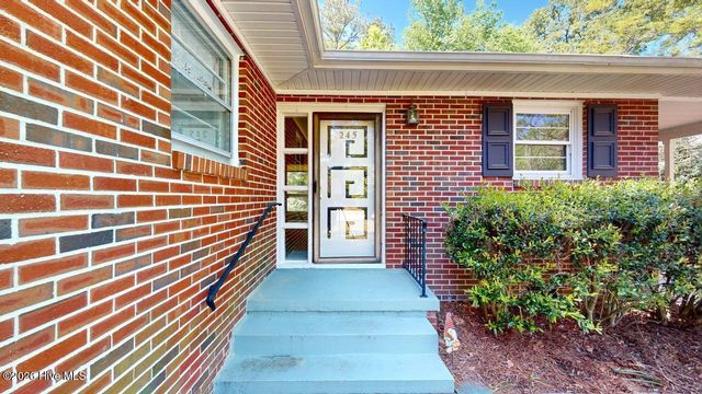 245 S Hillcrest Drive, Goldsboro, NC 27534