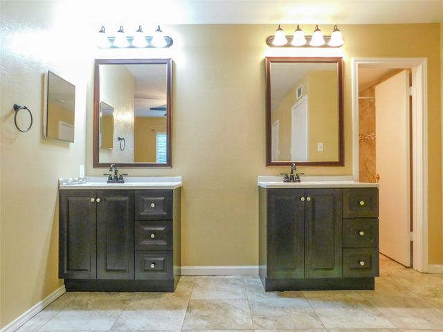 5808 Trego Circle, The Colony, TX 75056