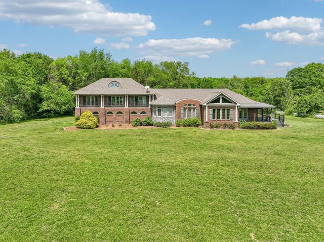 2836 Academy Rd, Lebanon, TN 37087
