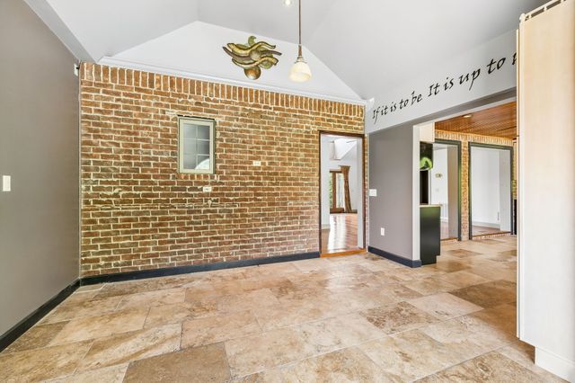 2836 Academy Rd, Lebanon, TN 37087