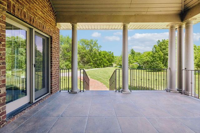 2836 Academy Rd, Lebanon, TN 37087