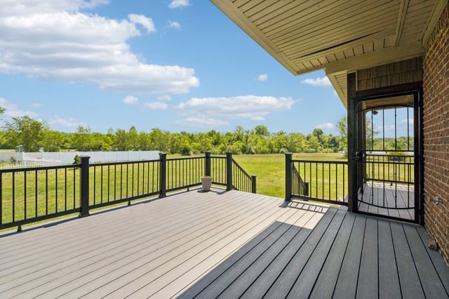 2836 Academy Rd, Lebanon, TN 37087
