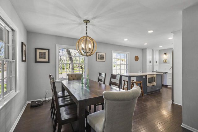 6651 Columbus Drive, Middleton, WI 53562
