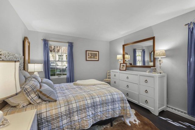 6651 Columbus Drive, Middleton, WI 53562
