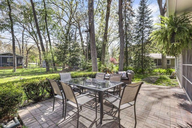 6651 Columbus Drive, Middleton, WI 53562