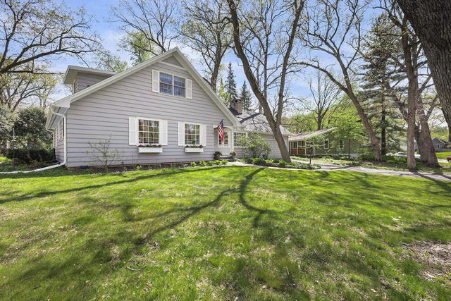 6651 Columbus Drive, Middleton, WI 53562