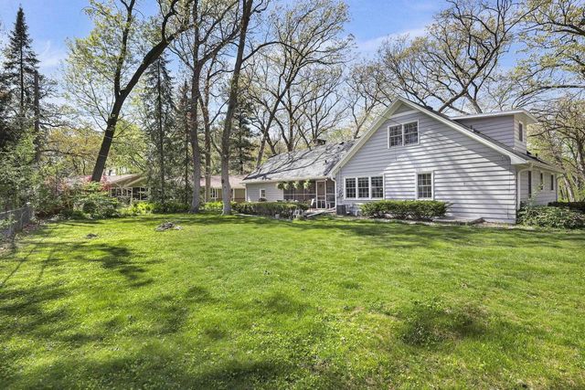 6651 Columbus Drive, Middleton, WI 53562