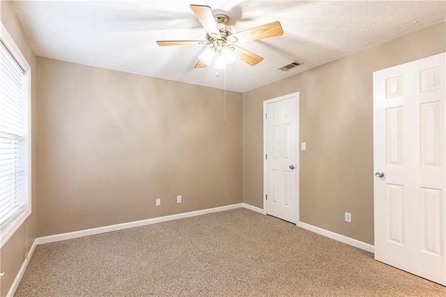 2014 River Heights SE Walk, Marietta, GA 30067