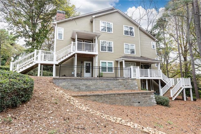 2014 River Heights SE Walk, Marietta, GA 30067