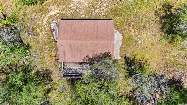 1440 Clear Lake Loop, Poteet, TX 78065