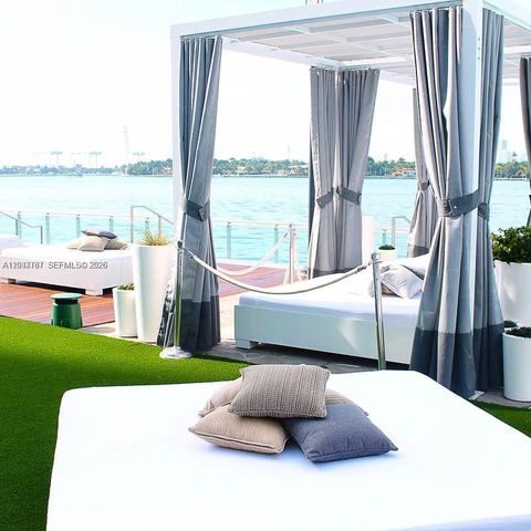 1100 W Ave 525 525, Miami Beach, FL 33139
