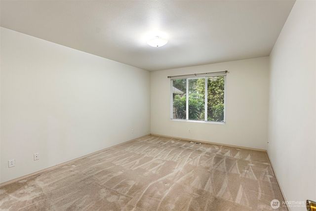 9738 Sea Isle Lane NW, Silverdale, WA 98383