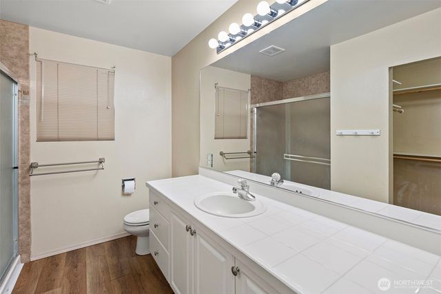 9738 Sea Isle Lane NW, Silverdale, WA 98383