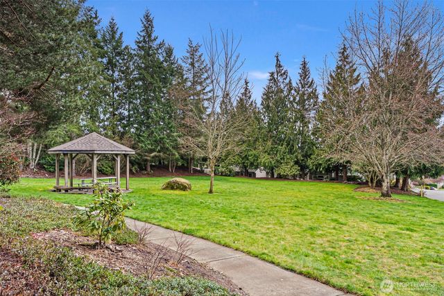 9738 Sea Isle Lane NW, Silverdale, WA 98383