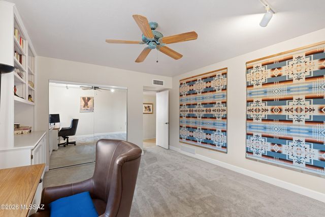 7146 N Finger Rock Place, Tucson, AZ 85718