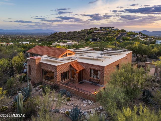 7146 N Finger Rock Place, Tucson, AZ 85718