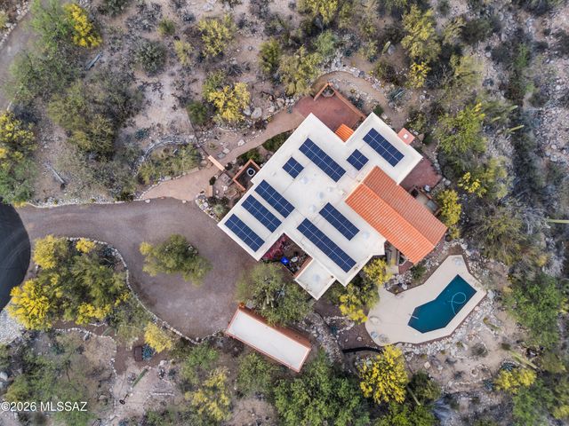 7146 N Finger Rock Place, Tucson, AZ 85718