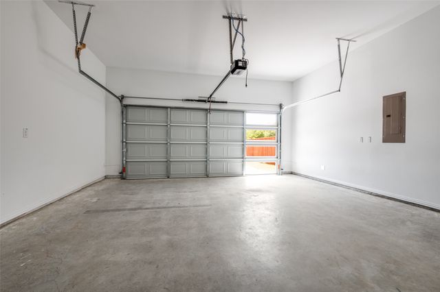 205 Fairview Street, Waxahachie, TX 75165