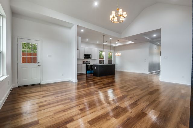 205 Fairview Street, Waxahachie, TX 75165