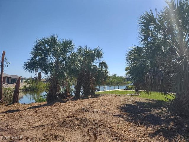 15704 Aldama CIR, Port Charlotte, FL 33981