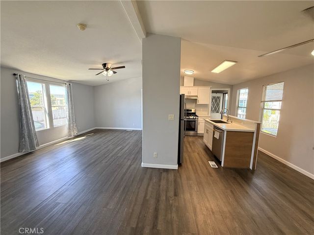 9702 Bolsa 86, Westminster, CA 92683