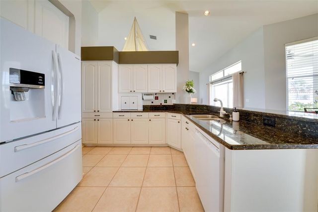802 EAGLE LANE, Apollo Beach, FL 33572