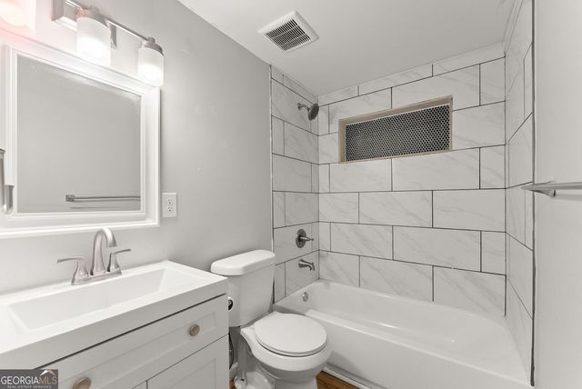 212 Walker Drive, Monroe, GA 30655