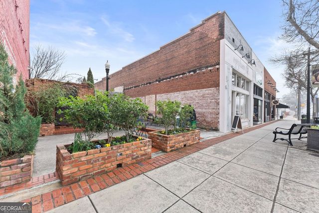 212 Walker Drive, Monroe, GA 30655