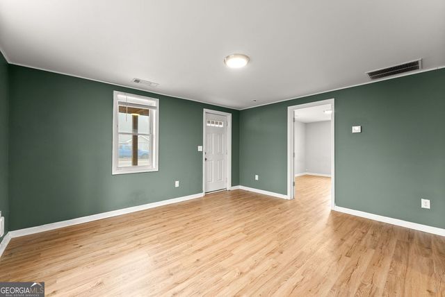 212 Walker Drive, Monroe, GA 30655