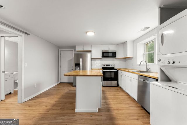 212 Walker Drive, Monroe, GA 30655