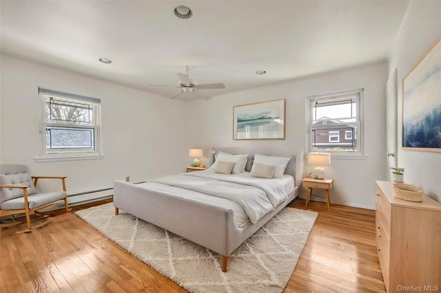 16 Middle Lane, Jericho, NY 11753