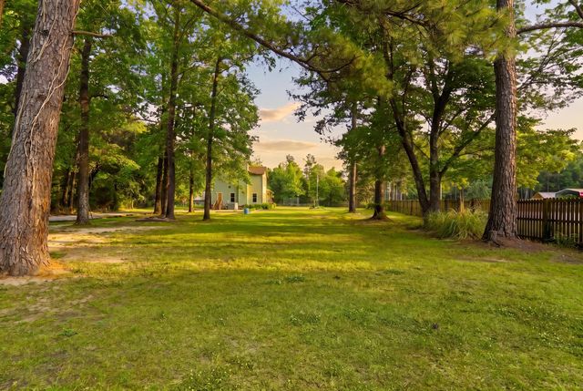 1594 E Church Street, Bonneau, SC 29431