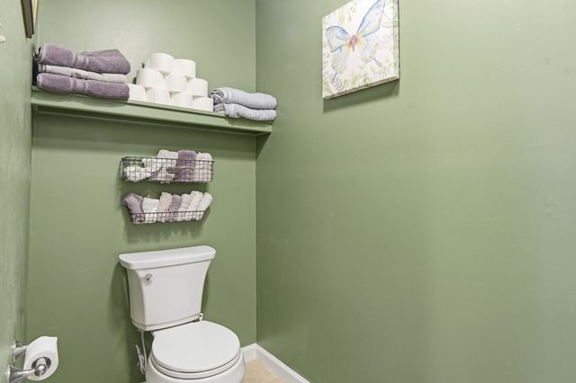 1594 E Church Street, Bonneau, SC 29431