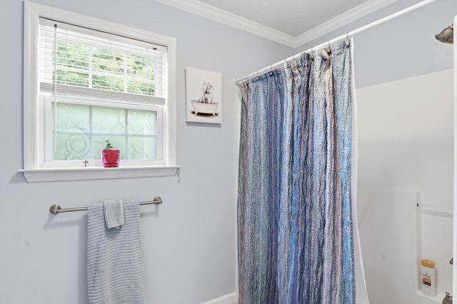 1594 E Church Street, Bonneau, SC 29431