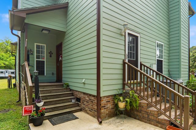 1594 E Church Street, Bonneau, SC 29431