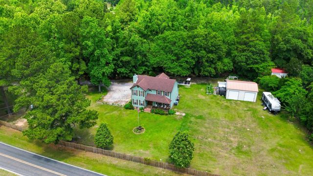 1594 E Church Street, Bonneau, SC 29431