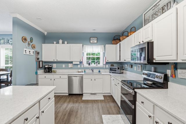 1594 E Church Street, Bonneau, SC 29431