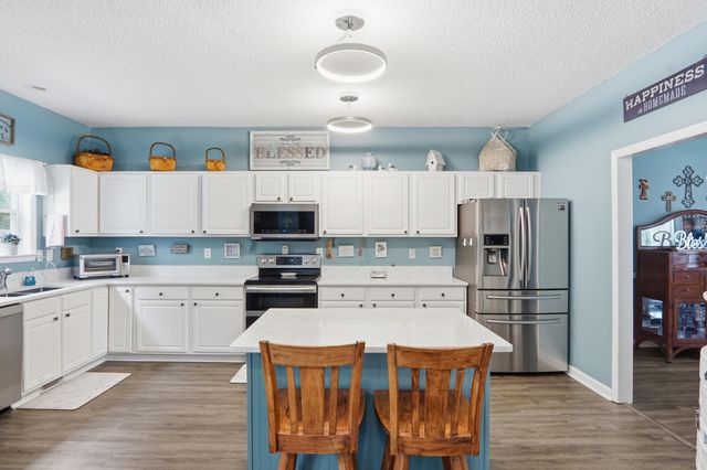 1594 E Church Street, Bonneau, SC 29431