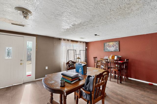 1407 De Baca Circle SW, Albuquerque, NM 87105