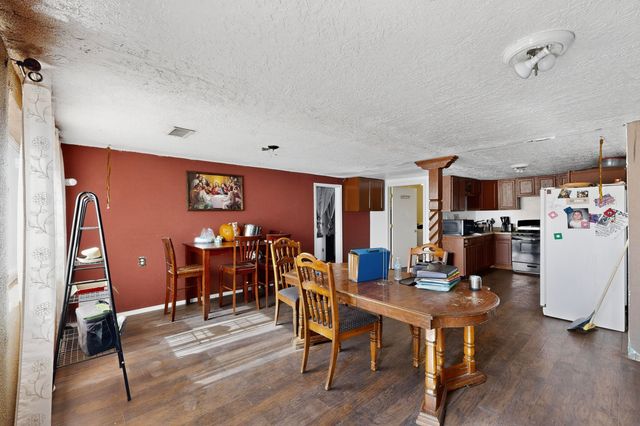 1407 De Baca Circle SW, Albuquerque, NM 87105