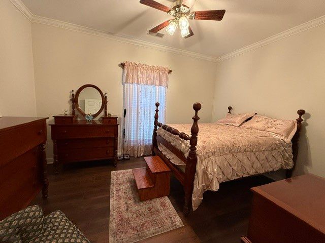 2 Hale Ct, Lebanon, TN 37087