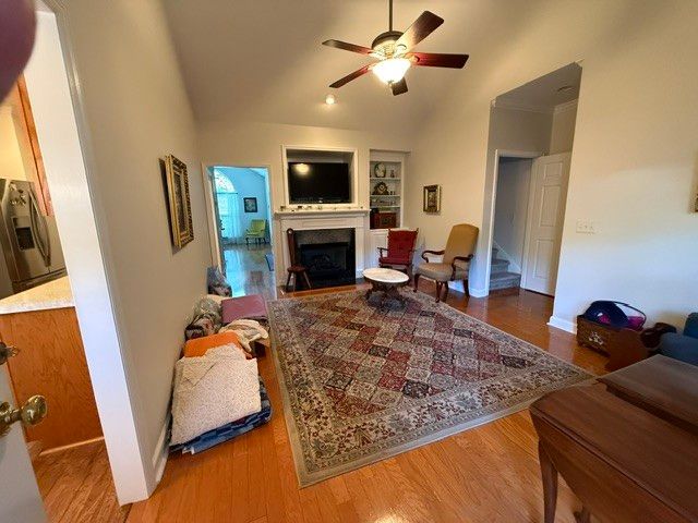 2 Hale Ct, Lebanon, TN 37087