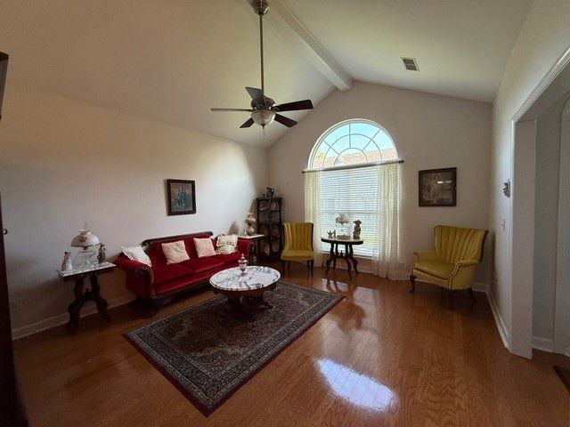 2 Hale Ct, Lebanon, TN 37087