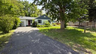 3633 Sunset Avenue, Markham, IL 60428
