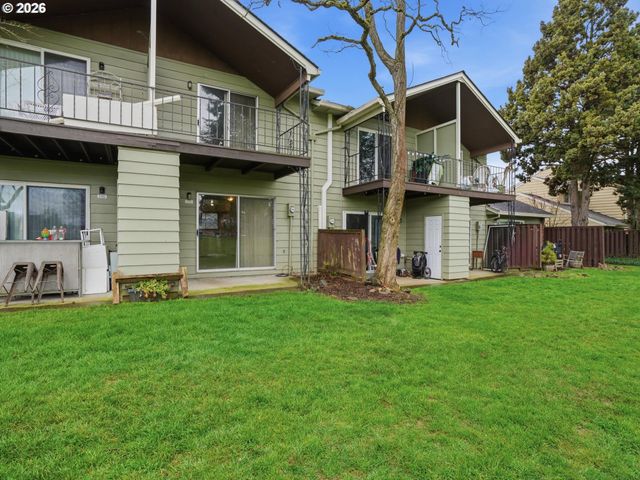 1308 Ne HOGAN Dr, Gresham, OR 97030