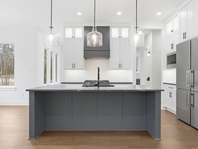 3076 Avilla Manor Trail, Alexander, AR 72002