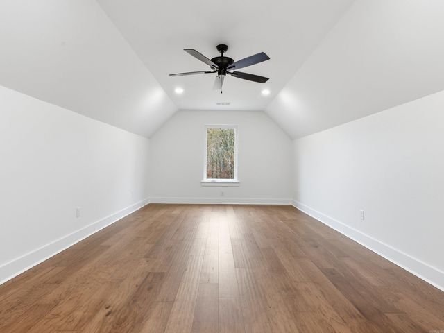 3076 Avilla Manor Trail, Alexander, AR 72002