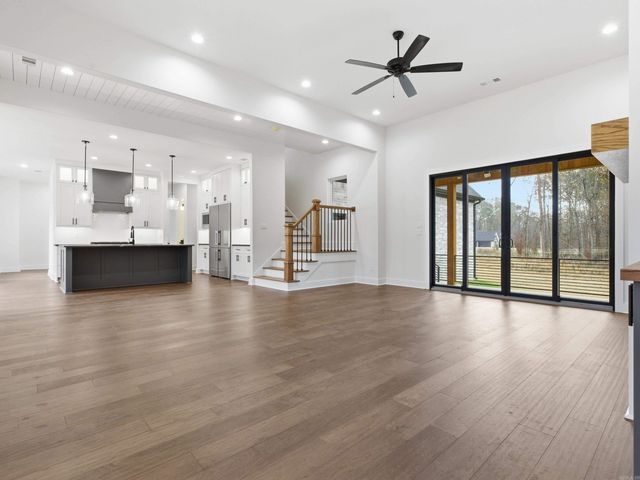 3076 Avilla Manor Trail, Alexander, AR 72002